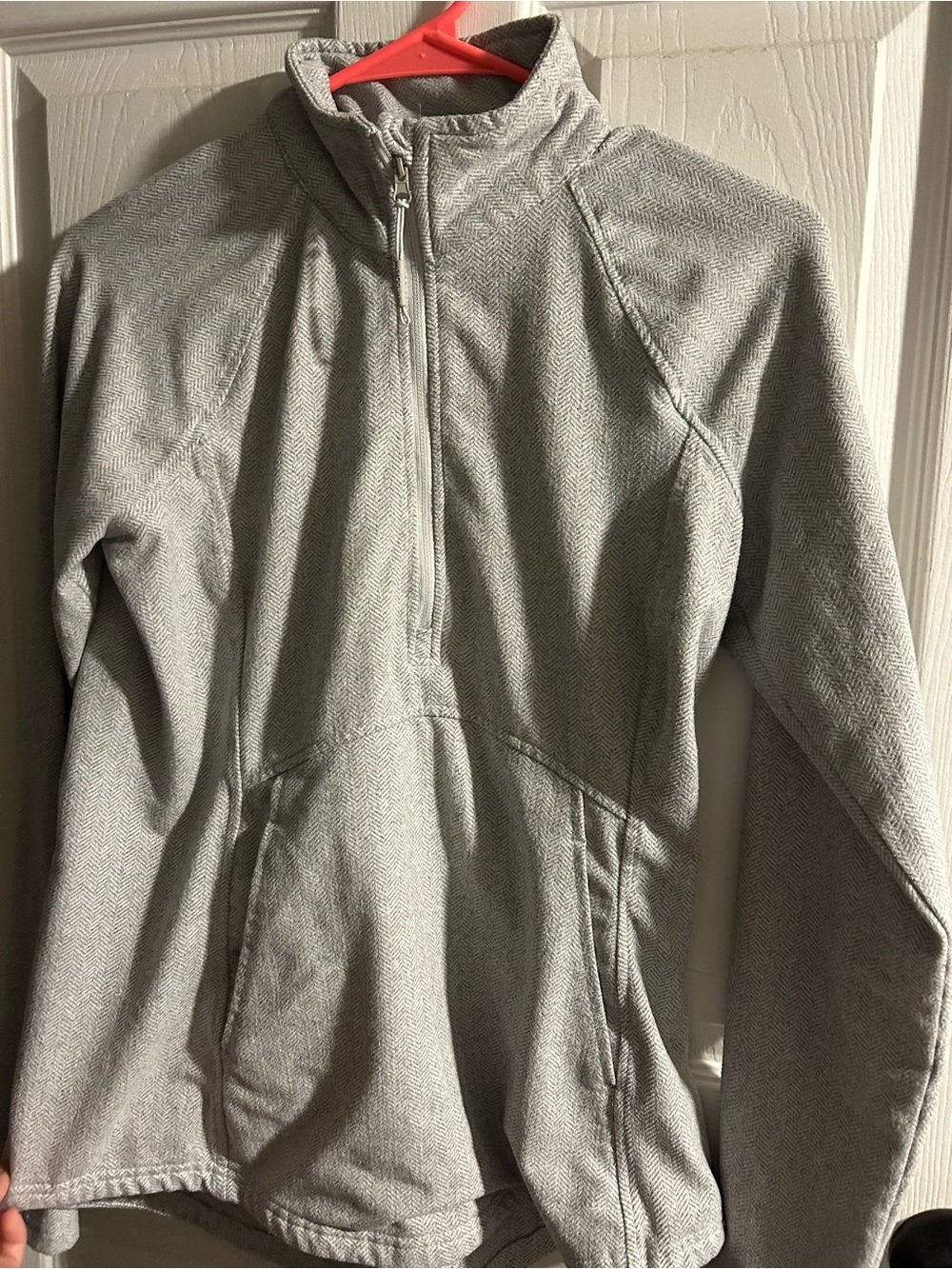 Source Unknown Light Gray Women's Half-Zip Crew Sweater